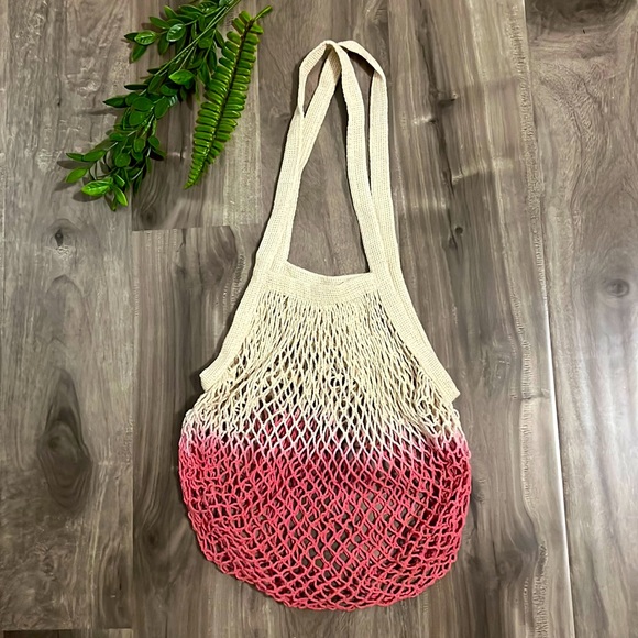 Handbags - 🔥 4 for $25🔥 WOVEN Dip Dye Tote Bag - NEW
